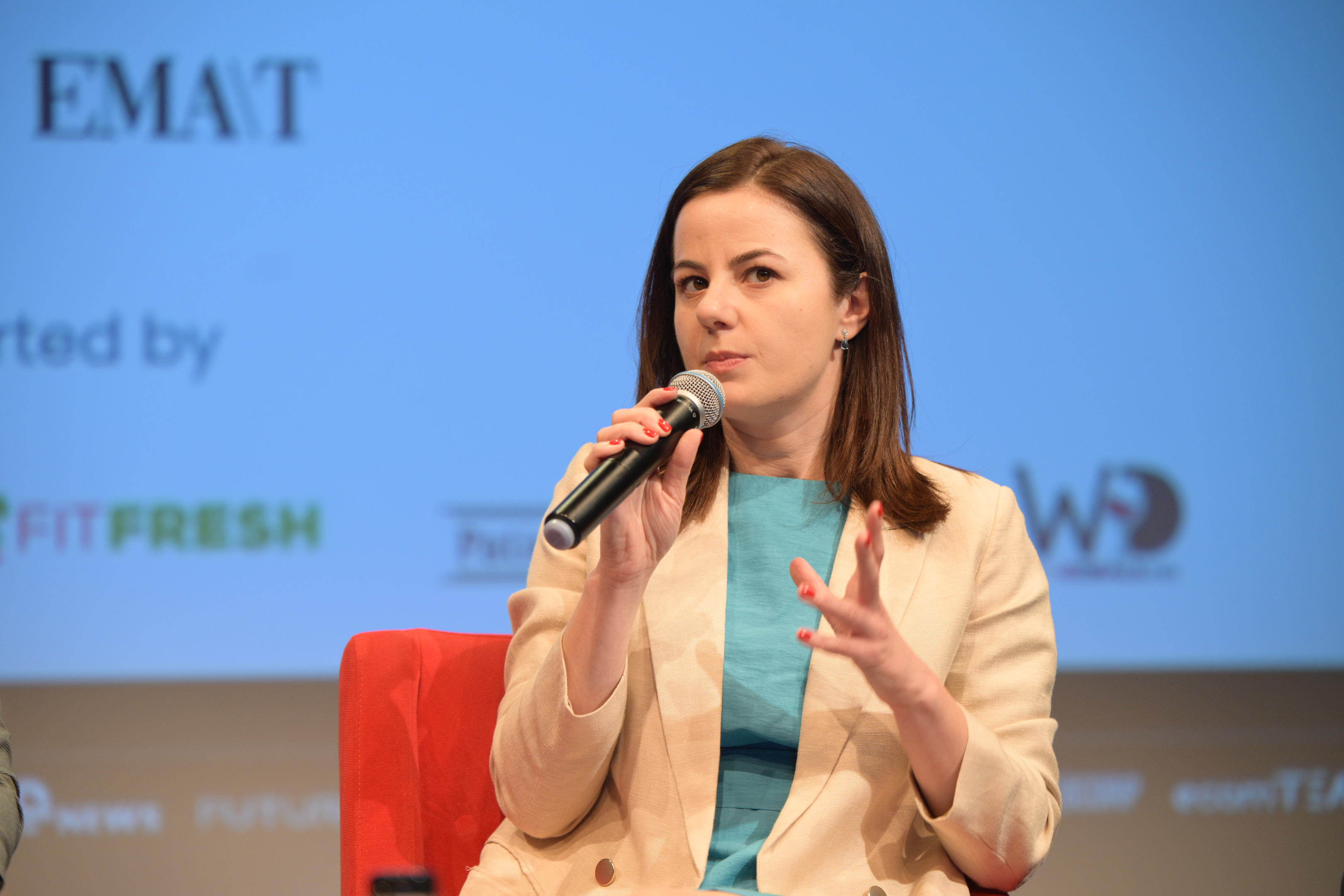 ecomTEAM Fashion Edition | Mădălina Stănescu, Optimized: Peste 90% din căutările pe fashion conțin „ieftin”, „discount” și „promoții”