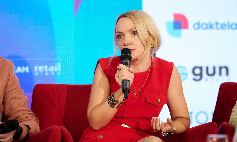 Cum rămâi competitiv într-o piață în care te bați cu jucători străini