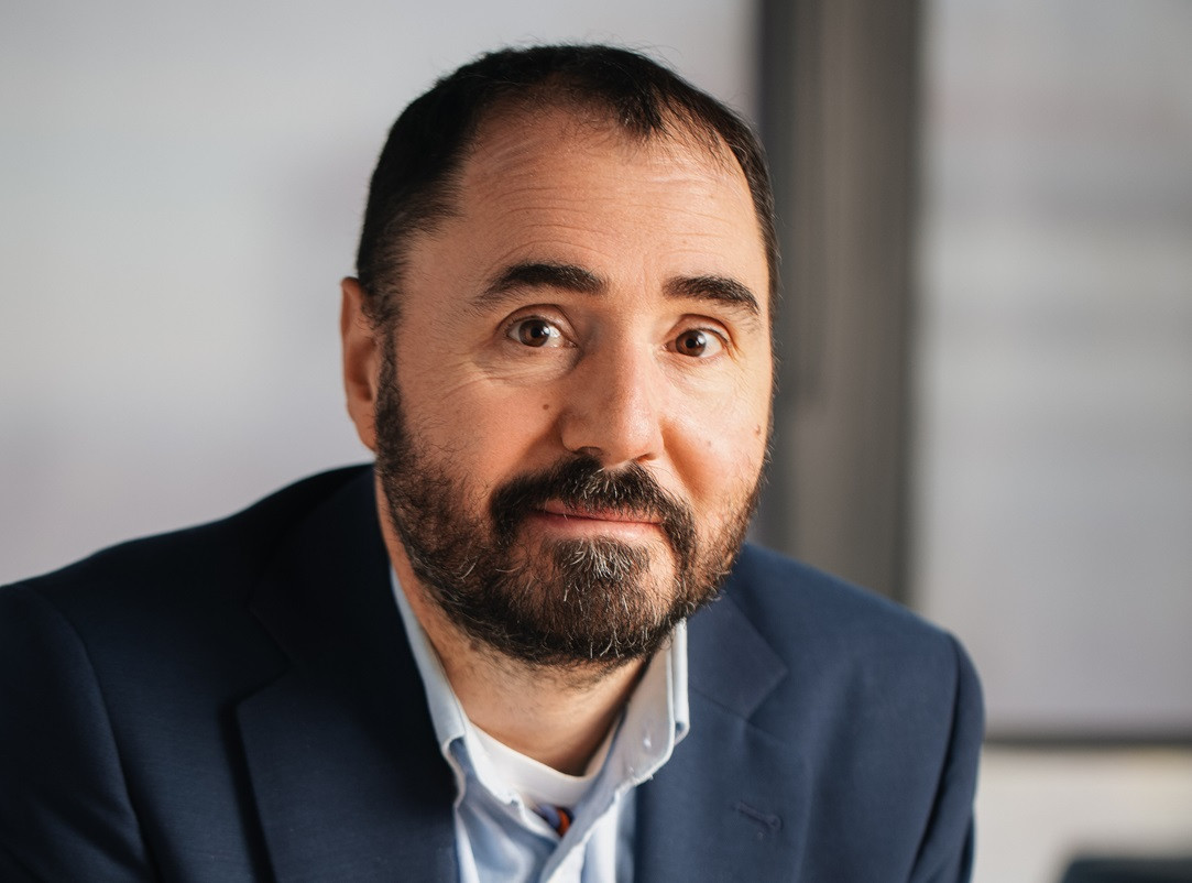 Burse pentru antreprenorii la început de drum: NETOPIA Payments oferă 5 în cadrul programului eComm Accel