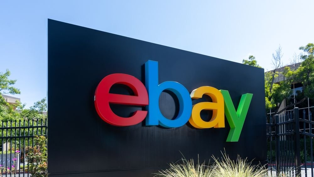 GameStop vrea să cumpere eBay cu 56 de miliarde de dolari
