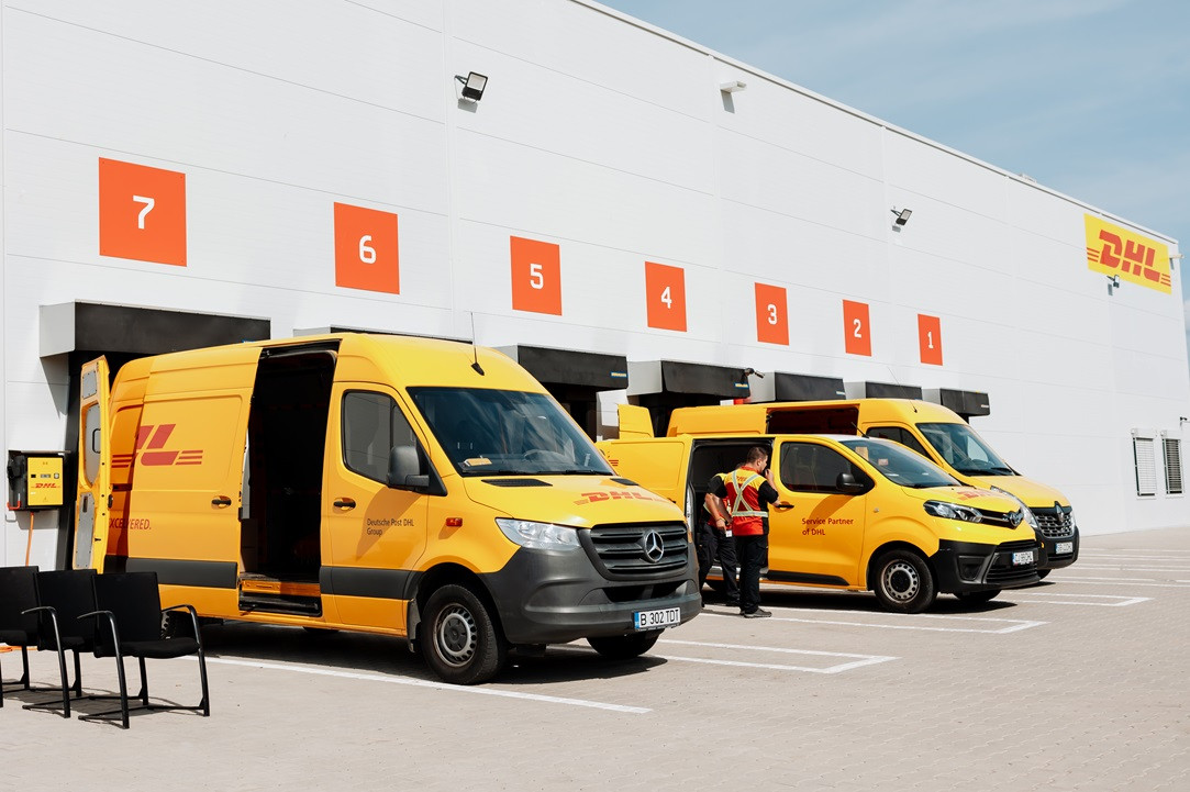 DHL Express, investiție în Sibiu: 830.000 de euro într-un nou sediu și o bandă de sortare ce permite manipularea a 900 de colete pe oră