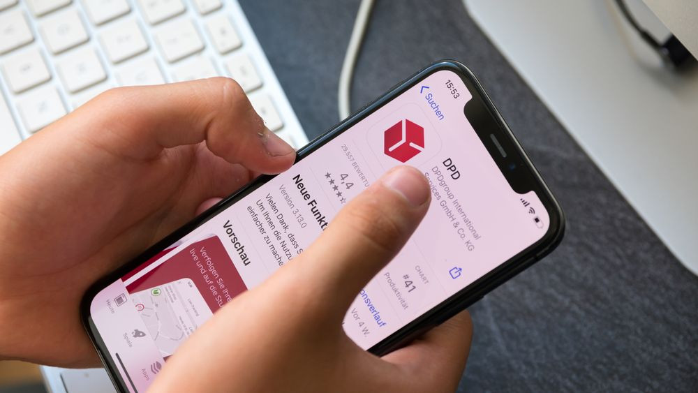 DPD România lansează o nouă aplicație mobilă care promite control total asupra coletelor